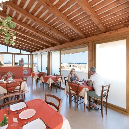 Halimeda 2* 산비토로카포