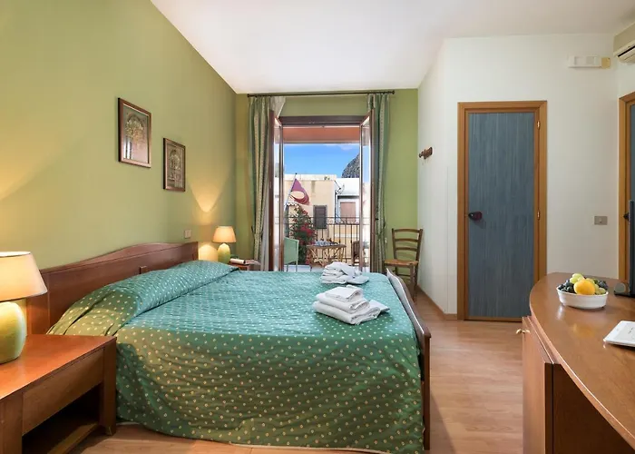 ホテル Halimeda 2*